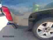 2007 Chevrolet Silverado 1500 Work Truck с VIN 2GCEC13C871552806, выставлен на аукционе IAAI как лот 43204941 с пробегом 176 290 миль миль и . История ставок и продаж доступна на DreamBid. Изображение 6.