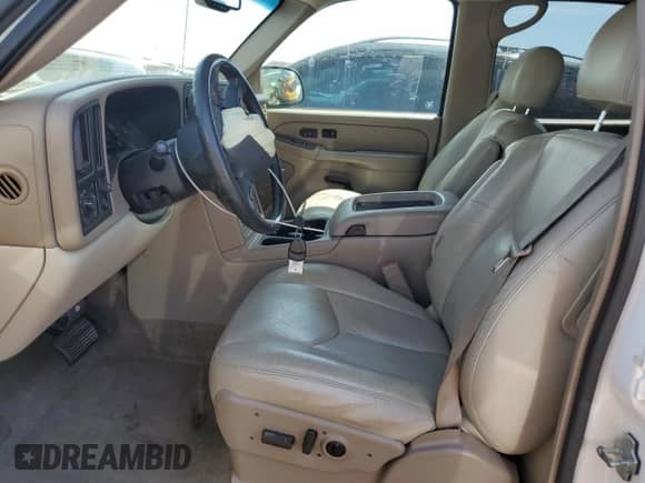 2006 Chevrolet Tahoe Z71 с VIN 1GNEC13T96R112204, выставлен на аукционе Copart как лот 67449435 с пробегом 166 846 миль миль и Списание • Salvage title. История ставок и продаж доступна на DreamBid. Изображение 7.