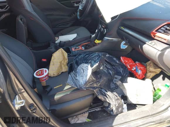 2021 Subaru Forester Special Sports z VIN JF2SKARC9MH498648, wystawiony jako IAAI lot #41975205 z przebiegiem 25 752 mil mil oraz . Historia ofert i sprzedaży dostępna na DreamBid. Obrazek 5.