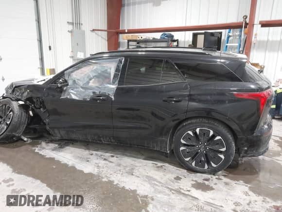 2024 Chevrolet Blazer EV eAWD RS z VIN 3GNKDCRJ9RS171871, wystawiony jako IAAI lot #41325892 z przebiegiem 3 327 mil mil oraz . Historia ofert i sprzedaży dostępna na DreamBid. Obrazek 14.