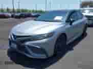2023 Toyota Camry Hybrid XSE с VIN 4T1K31AK7PU049751, выставлен на аукционе IAAI как лот 42458440 с пробегом 43 721 миль миль и . История ставок и продаж доступна на DreamBid. Изображение 2.