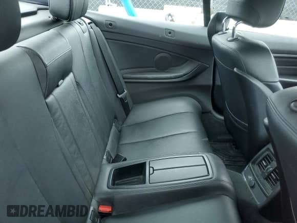 2015 BMW 4 Series 428i xDrive с VIN WBA3V9C50FP798698, выставлен на аукционе Copart как лот 63040365 с пробегом 170 591 миль миль и Чистый • Clean title. История ставок и продаж доступна на DreamBid. Изображение 10.