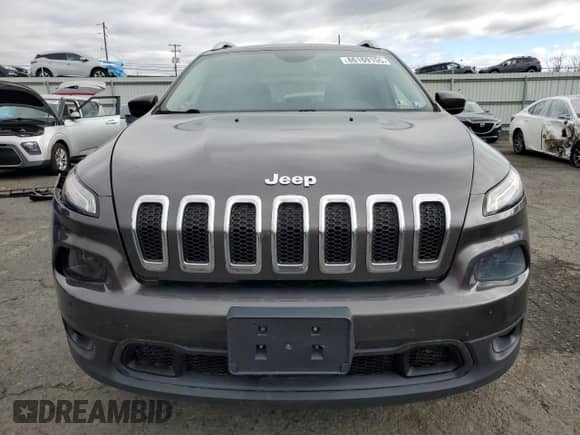 2014 Jeep Cherokee Latitude with VIN 1C4PJMCB9EW315772, listed as a Copart auction lot 86169155 with 107,636 mi miles and Salvage title. Bid and sale history available at DreamBid. Image 5.