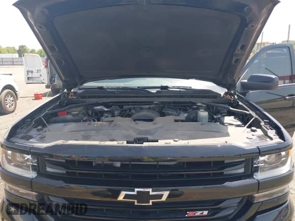 2016 Chevrolet Silverado 1500 LTZ z VIN 3GCUKSEC0GG336778, wystawiony jako IAAI lot #42285254 z przebiegiem 139 409 mil mil oraz . Historia ofert i sprzedaży dostępna na DreamBid. Obrazek 10.