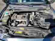 2005 Volvo S60 с VIN YV1RH592052442462, выставлен на аукционе Copart как лот 50829495 с пробегом 143 983 миль миль и Списание • Salvage title. История ставок и продаж доступна на DreamBid. Изображение 12.