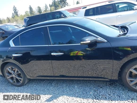 2014 Nissan Maxima S z VIN 1N4AA5AP1EC442727, wystawiony jako IAAI lot #43090492 z przebiegiem 118 795 mil mil oraz . Historia ofert i sprzedaży dostępna na DreamBid. Obrazek 14.