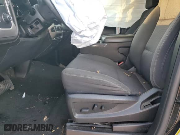 2017 GMC Sierra 1500 SLE с VIN 1GTR1MEC1HZ256427, выставлен на аукционе Copart как лот 80844084 с пробегом Не указан миль и Списание • Salvage title. История ставок и продаж доступна на DreamBid. Изображение 7.