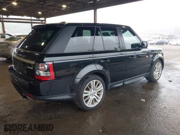 2013 Land Rover Range Rover Sport HSE Lux z VIN SALSK2D45DA770330, wystawiony jako IAAI lot #42507147 z przebiegiem 137 007 mil mil oraz . Historia ofert i sprzedaży dostępna na DreamBid. Obrazek 4.