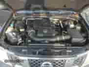 2010 Nissan Frontier SE z VIN 1N6AD0CW9AC433256, wystawiony jako Copart lot #64661135 z przebiegiem 132 223 mil mil oraz Szkoda całkowita • Salvage title. Historia ofert i sprzedaży dostępna na DreamBid. Obrazek 11.