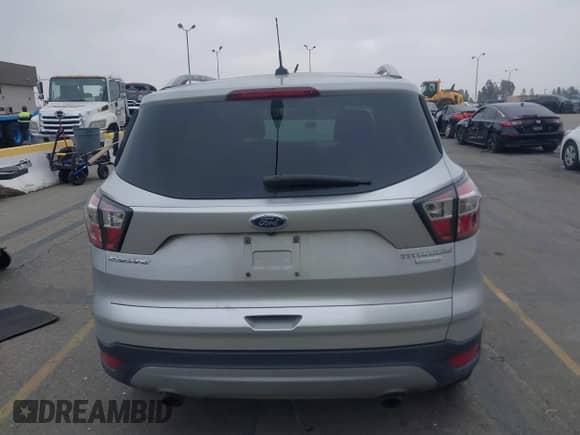 2017 Ford Escape Titanium с VIN 1FMCU0JD5HUB29838, выставлен на аукционе IAAI как лот 42354028 с пробегом 58 250 миль миль и . История ставок и продаж доступна на DreamBid. Изображение 16.