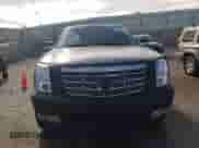 2007 Cadillac Escalade EXT with VIN 3GYFK62887G117111, listed as a Copart auction lot 62903245 with 171,123 mi miles and Salvage title. Bid and sale history available at DreamBid. Image 5.