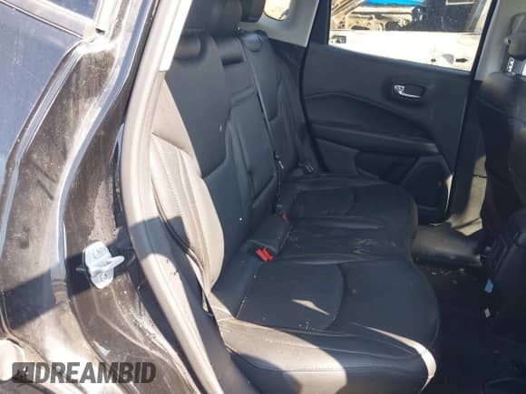 2019 Jeep Compass Limited с VIN 3C4NJDCB9KT697908, выставлен на аукционе IAAI как лот 42694041 с пробегом 68 032 миль миль и . История ставок и продаж доступна на DreamBid. Изображение 8.