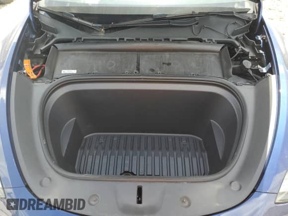 2022 Tesla Model Y Performance with VIN 7SAYGDEF6NF455028, listed as a Copart auction lot 61740254 with 26,869 mi miles and Salvage title. Bid and sale history available at DreamBid. Image 11.