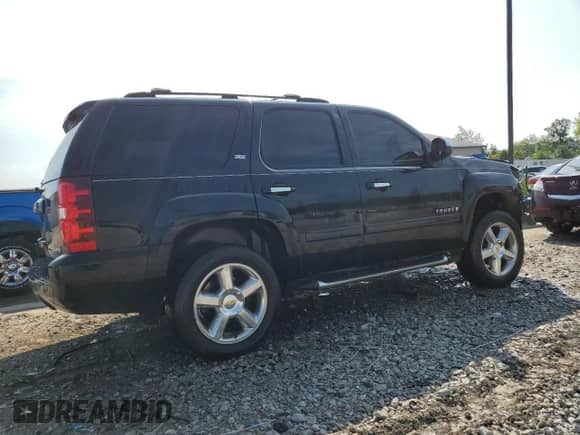 2007 Chevrolet Tahoe LTZ with VIN 1GNFK13037R298112, listed as a Copart auction lot 65066065 with 265,871 mi miles and Non repairable. Bid and sale history available at DreamBid. Image 3.