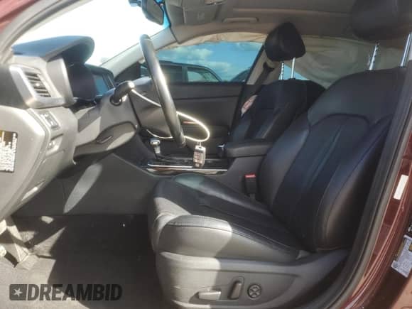 2016 Kia Optima EX with VIN 5XXGU4L34GG085434, listed as a Copart auction lot 85181915 with 91,732 mi miles and Salvage title. Bid and sale history available at DreamBid. Image 7.