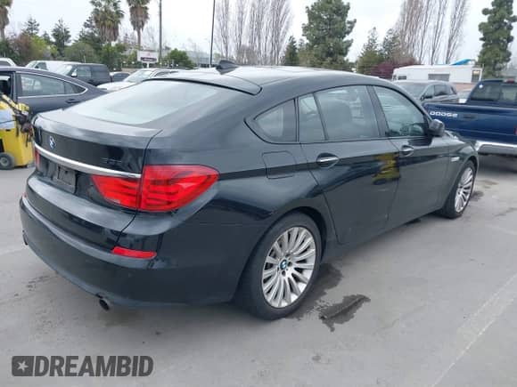 2010 BMW 5 Series 535i Gran Turismo с VIN WBASN2C52AC200730, выставлен на аукционе IAAI как лот 41902247 с пробегом 127 291 миль миль и . История ставок и продаж доступна на DreamBid. Изображение 4.