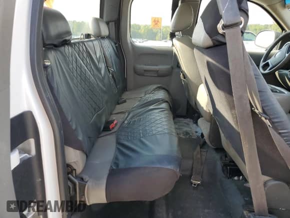 2009 Chevrolet Silverado 1500 1LT z VIN 1GCEC19J09E163343, wystawiony jako Copart lot #80729825 z przebiegiem 242 393 mil mil oraz Szkoda całkowita • Salvage title. Historia ofert i sprzedaży dostępna na DreamBid. Obrazek 10.
