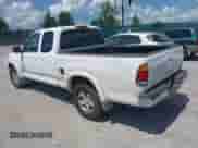 2001 Toyota Tundra Limited z VIN 5TBRT38161S219985, wystawiony jako IAAI lot #42886408 z przebiegiem 258 093 mil mil oraz . Historia ofert i sprzedaży dostępna na DreamBid. Obrazek 3.