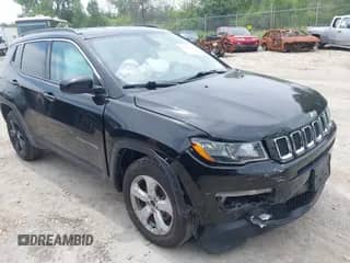 2021 Jeep Compass Latitude with VIN 3C4NJDBBXMT579547, listed as a IAAI auction lot 42676695 with 80,562 mi miles and . Bid and sale history available at DreamBid. Image 1.