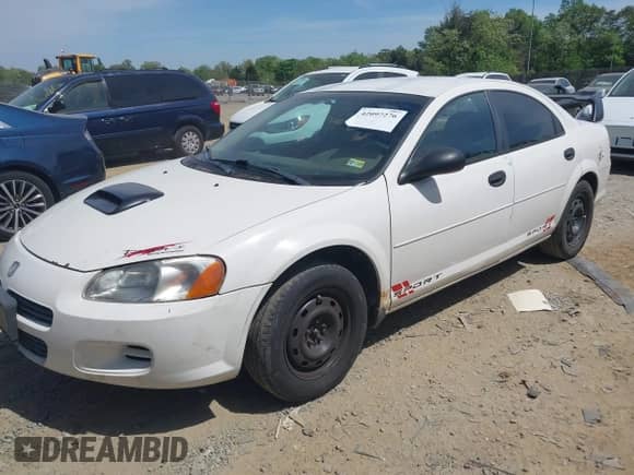 2003 Dodge Stratus SE with VIN 1B3EL36X23N560243, listed as a IAAI auction lot 42097276 with 212,501 mi miles and . Bid and sale history available at DreamBid. Image 2.