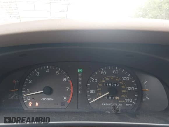 1995 Toyota Camry LE z VIN 4T1SK12E6SU532880, wystawiony jako IAAI lot #42992191 z przebiegiem 210 562 mil mil oraz . Historia ofert i sprzedaży dostępna na DreamBid. Obrazek 7.