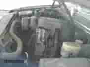 2011 Chevrolet Suburban LT z VIN 1GNSCJE09BR344091, wystawiony jako IAAI lot #41605909 z przebiegiem 312 559 mil mil oraz . Historia ofert i sprzedaży dostępna na DreamBid. Obrazek 19.