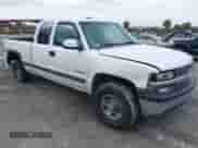 2000 Chevrolet Silverado 2500 LS с VIN 1GCGK29U0YE421788, выставлен на аукционе IAAI как лот 41740928 с пробегом 192 447 миль миль и . История ставок и продаж доступна на DreamBid. Изображение 1.