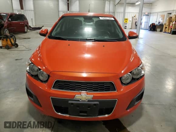2013 Chevrolet Sonic LT с VIN 1G1JC5SB4D4227609, выставлен на аукционе Copart как лот 72407184 с пробегом 38 172 миль миль и Списание • Salvage title. История ставок и продаж доступна на DreamBid. Изображение 5.