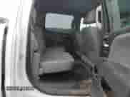 2016 Chevrolet Silverado 2500HD Work Truck z VIN 1GC1KUE84GF139477, wystawiony jako Copart lot #69049734 z przebiegiem 139 037 mil mil oraz Szkoda całkowita • Salvage title. Historia ofert i sprzedaży dostępna na DreamBid. Obrazek 11.