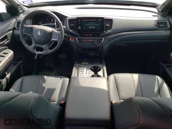 2025 Honda Passport TrailSport with VIN 5FNYF8H6XSB020043, listed as a Copart auction lot 55141675 with 895 mi miles and Salvage title. Bid and sale history available at DreamBid. Image 8.