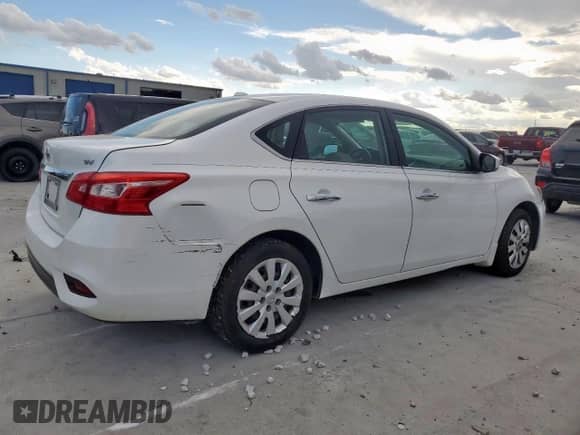 2017 Nissan Sentra SV z VIN 3N1AB7AP5HY239941, wystawiony jako Copart lot #83769215 z przebiegiem 128 827 mil mil oraz Czysty tytuł • Clean title. Historia ofert i sprzedaży dostępna na DreamBid. Obrazek 3.