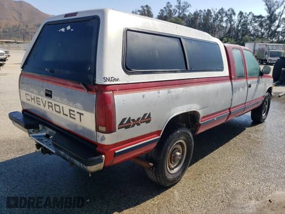 1989 Chevrolet Silverado 2500 with VIN 2GCFK29K7K1255966, listed as a Copart auction lot 71558335 with 312,688 mi miles and Clean title. Bid and sale history available at DreamBid. Image 3.