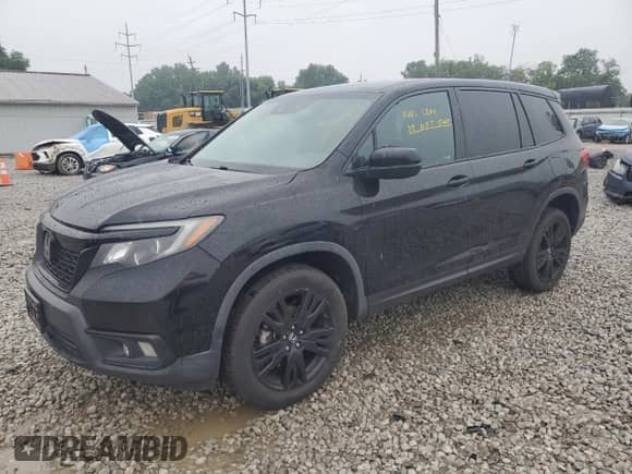 2019 Honda Passport Sport with VIN 5FNYF8H24KB022495, listed as a Copart auction lot 63228985 with 113,766 mi miles and Salvage title. Bid and sale history available at DreamBid. Image 1.