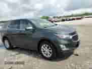 2020 Chevrolet Equinox LT z VIN 3GNAXKEV0LS555468, wystawiony jako Copart lot #83820745 z przebiegiem 51 384 mil mil oraz Szkoda całkowita • Salvage title. Historia ofert i sprzedaży dostępna na DreamBid. Obrazek 13.