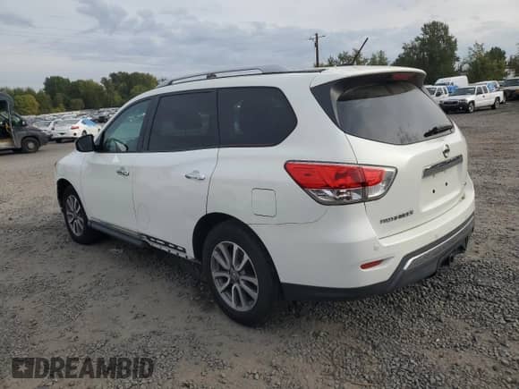 2013 Nissan Pathfinder SV with VIN 5N1AR2MN7DC637902, listed as a Copart auction lot 86059185 with 165,447 mi miles and Salvage title. Bid and sale history available at DreamBid. Image 2.