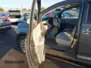 2013 Toyota Sienna XLE AAS с VIN 5TDYK3DC8DS303565, выставлен на аукционе IAAI как лот 43243035 с пробегом 87 230 миль миль и . История ставок и продаж доступна на DreamBid. Изображение 5.