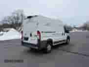 2014 Ram ProMaster Cargo z VIN 3C6TRVBG2EE118261, wystawiony jako Copart lot #45903055 z przebiegiem 168 025 mil mil oraz Czysty tytuł • Clean title. Historia ofert i sprzedaży dostępna na DreamBid. Obrazek 4.