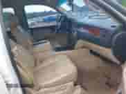 2007 Chevrolet Tahoe LS с VIN 1GNFC13J57R313666, выставлен на аукционе IAAI как лот 42511253 с пробегом 374 689 миль миль и . История ставок и продаж доступна на DreamBid. Изображение 5.