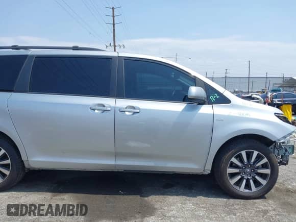 2019 Toyota Sienna LE with VIN 5TDJZ3DC5KS225000, listed as a IAAI auction lot 42414072 with 77,365 mi miles and . Bid and sale history available at DreamBid. Image 19.