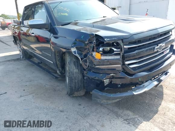 2018 Chevrolet Silverado 1500 LTZ with VIN 3GCUKSEC0JG533022, listed as a IAAI auction lot 42470337 with 76,640 mi miles and . Bid and sale history available at DreamBid. Image 6.