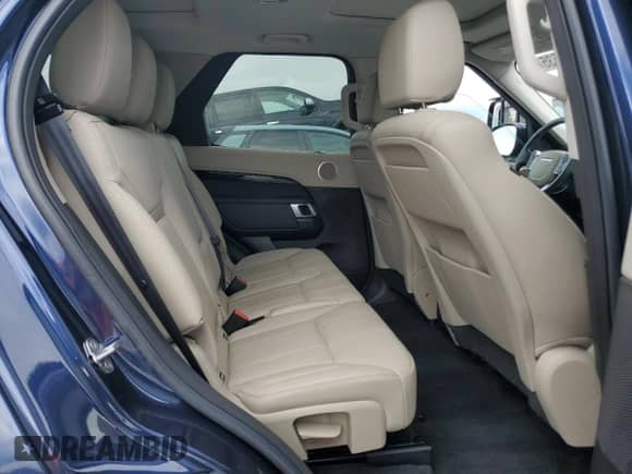 2018 Land Rover Discovery SE with VIN SALRG2RV1JA053954, listed as a Copart auction lot 84178535 with 58,544 mi miles and Clean title. Bid and sale history available at DreamBid. Image 11.