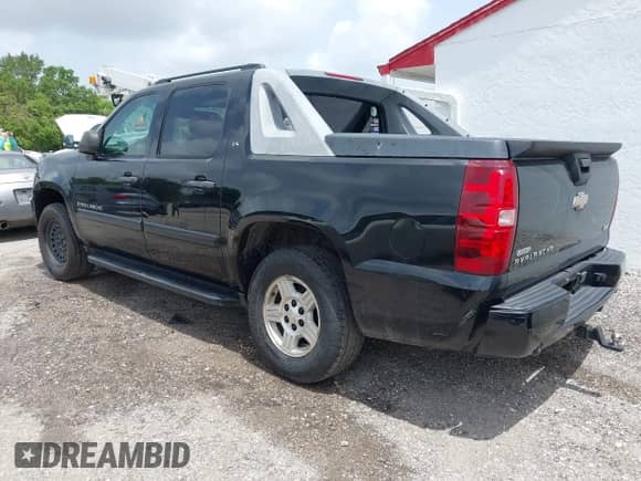 2008 Chevrolet Avalanche LTZ with VIN 3GNFK12378G262825, listed as a IAAI auction lot 42398682 with 309,075 mi miles and . Bid and sale history available at DreamBid. Image 3.