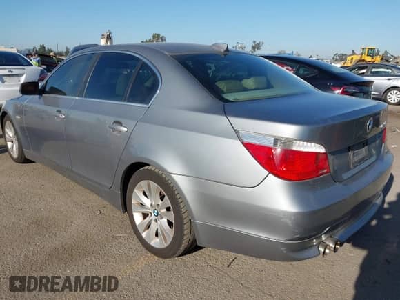 2004 BMW 5 Series 545i с VIN WBANB33584B108222, выставлен на аукционе IAAI как лот 42322620 с пробегом 153 196 миль миль и . История ставок и продаж доступна на DreamBid. Изображение 3.