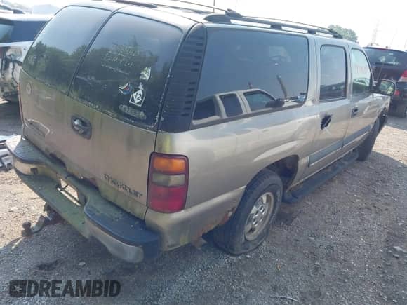 2002 Chevrolet Suburban LT с VIN 1GNFK16Z62J165698, выставлен на аукционе IAAI как лот 42874784 с пробегом 153 100 миль миль и . История ставок и продаж доступна на DreamBid. Изображение 4.