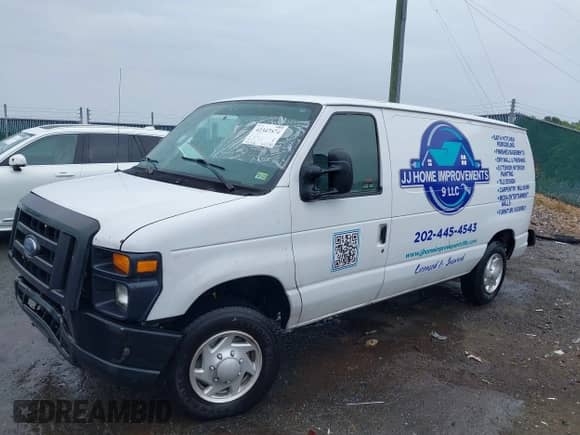 2014 Ford Econoline Cargo Commercial with VIN 1FTNE1EW2EDA90777, listed as a IAAI auction lot 42347574 with 94,268 mi miles and . Bid and sale history available at DreamBid. Image 2.