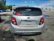 2015 Chevrolet Sonic RS z VIN 1G1JH6SB7F4169196, wystawiony jako Copart lot #62482375 z przebiegiem 140 324 mil mil oraz Szkoda całkowita • Salvage title. Historia ofert i sprzedaży dostępna na DreamBid. Obrazek 6.