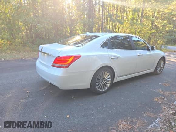 2016 Hyundai Equus Signature с VIN KMHGH4JH8GU104303, выставлен на аукционе Copart как лот 87487115 с пробегом 171 612 миль миль и Чистый • Clean title. История ставок и продаж доступна на DreamBid. Изображение 4.