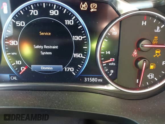 2023 Chevrolet Traverse Premier с VIN 1GNEVKKW0PJ135379, выставлен на аукционе IAAI как лот 43220343 с пробегом 31 580 миль миль и . История ставок и продаж доступна на DreamBid. Изображение 14.