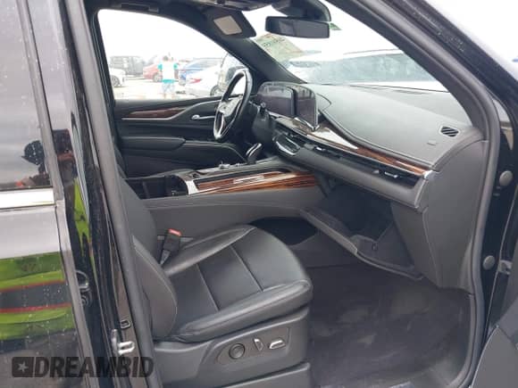 2022 Cadillac Escalade ESV с VIN 1GYS3JKTXNR296607, выставлен на аукционе IAAI как лот 40501859 с пробегом 72 374 миль миль и . История ставок и продаж доступна на DreamBid. Изображение 5.