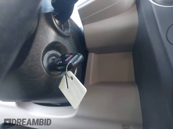 2013 Honda Pilot EX-L with VIN 5FNYF3H57DB004024, listed as a IAAI auction lot 43597652 with 144,099 mi miles and . Bid and sale history available at DreamBid. Image 11.